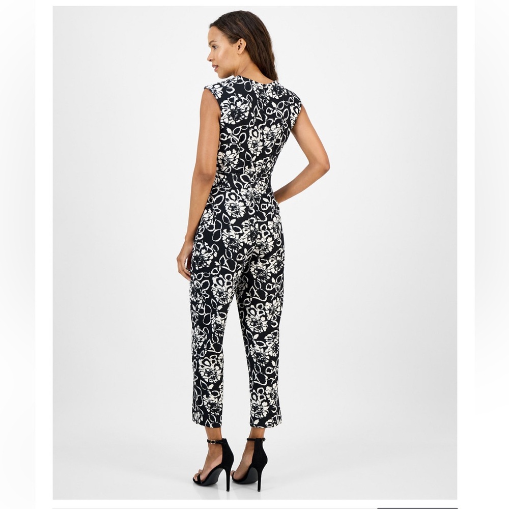 Anne Klein Petite Printed Jumpsuit - Picture 5 of 6